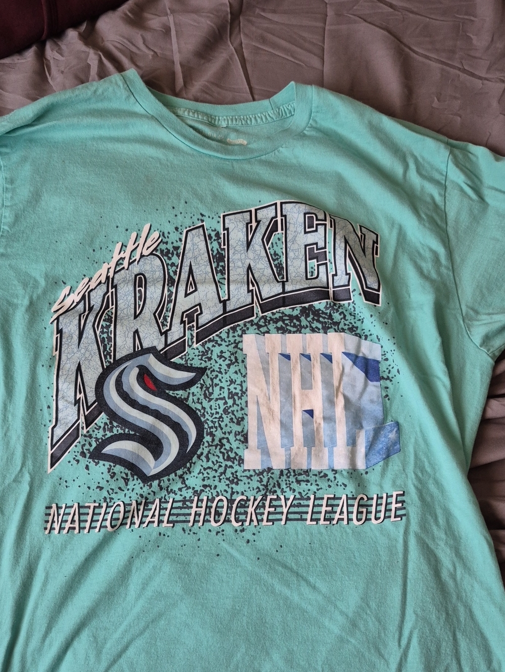 Mens Large Kraken Shirt